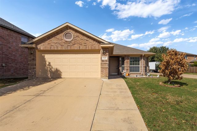 5169 Westgrove Blvd — Springlake Park Add