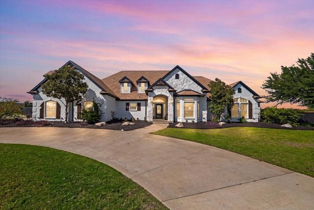 2811 Timber Rock Ln — Mission Hills Ph III
