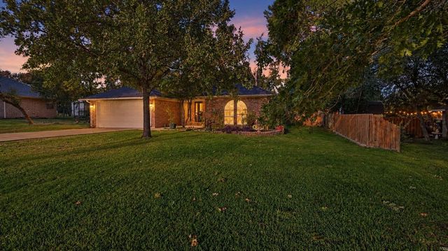 1903 W Spanish Oak Dr — Spanish Trails