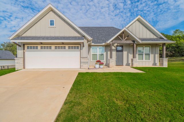 1004 Mojave Trl — Indian Harbor Ph 10