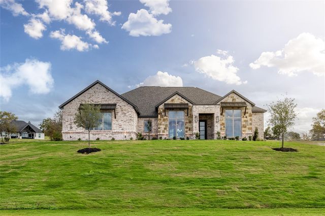 108 Oak Meadow Ln — Vintage Oaks