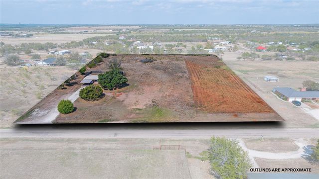 428 Meadow Ln — South Lytle Estates