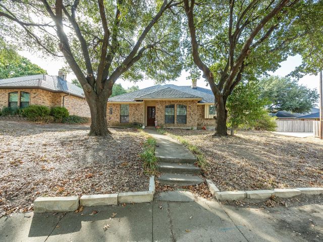 1005 Casa Linda St — Casa Linda #10