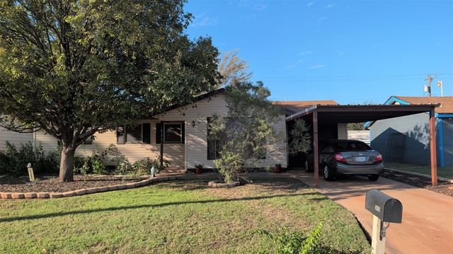 4301 Edgemont Dr — Wyndrock Add