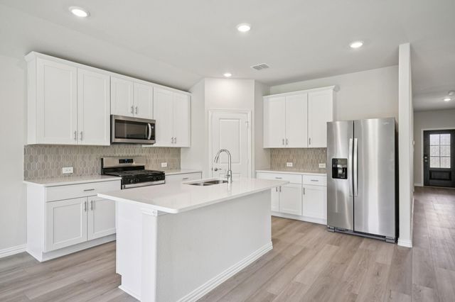 2201 Cottongrass Dr — Westmoor