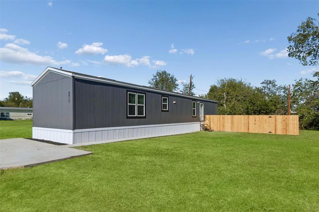 4413 Mimosa Dr — Oak Hills