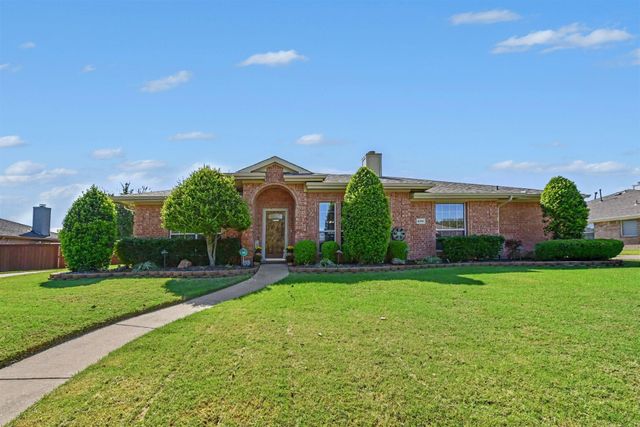 608 Rothschild Ln — Ranch Ph Two