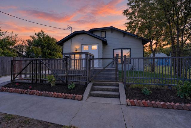 3019 Bourland St — Orig Town Of Greenville