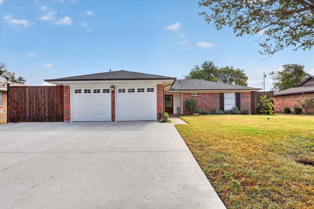 714 Hill City Dr — Irwin Keasler Dev Red Bird 04