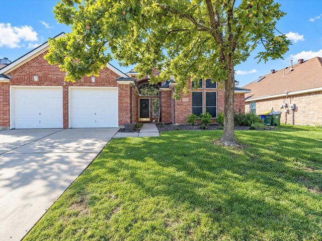 5344 Ridge View Dr — Park Vista Add